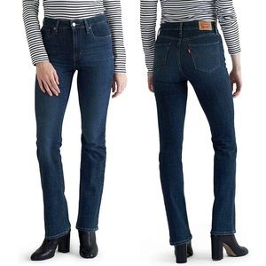 Levi's Women's 725 High Rise Bootcut Jeans